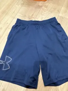Under Armour ネイビー ハーフパンツ LG