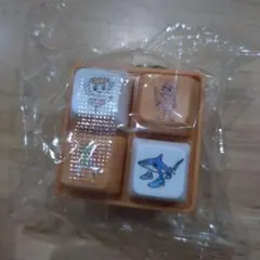 イタリアンブレインロット　キーボード型の　光るサウンドキーホルダー