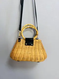 ラタン　かごバッグ ショルダーのサムネイル