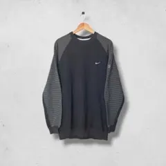00s Y2K NIKEナイキ スウェット センターロゴ刺繍 袖ストライプ XLのサムネイル