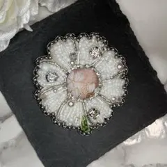 ⑤134 ミナペルホネン ブローチアクセサリー ハンドメイド - メルカリ