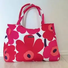 marimekko 正規品✨美品ピエニウニッコファスナーボストンのサムネイル