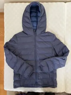 UNIQLO ライトウォームパデットパーカー　160 ネイビー