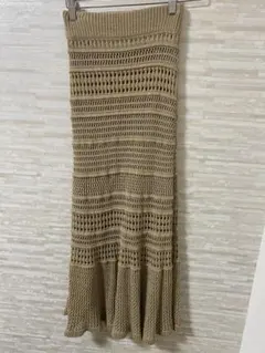 リゼクシーベージュ編み物ロングタイトスカート