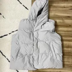 【断捨離中】フード付きグレー ダウンベスト Mサイズ