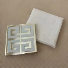 GIVENCHY コンパクト　ミラーのサムネイル