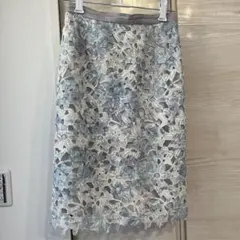 【未使用同然/JUSGLITTY】花柄刺繍タイトスカート