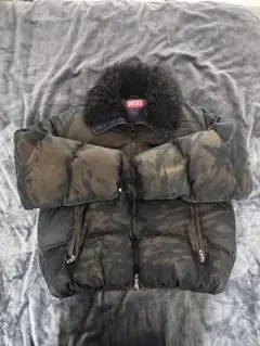 DIESEL 25awダウンジャケット ブラック/カモフラージュ　46