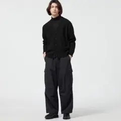 ジーユー 美品ブラック スーパーワイドパンツ カーゴポケット付き