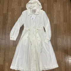 新品タグ付き アプワイザーリッシェ シアーロングブルゾン スプリングコート白