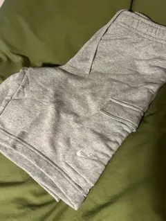新品未使用 NIKE ハーフパンツ M size グレー