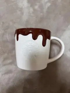 スタバ　バレンタイン2026 ロゴマグチョコレート