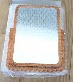 L'Occitane 木製フレーム 卓上ミラー