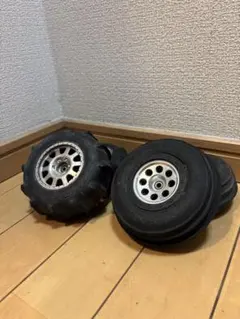 ジャイロX td01 フロントチューブレス化90/100-10と極太タイヤ付き