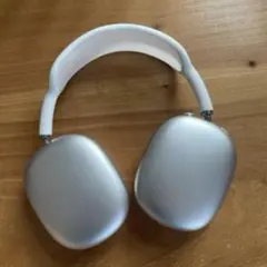 AirPods Max シルバー 刻印入り - メルカリ