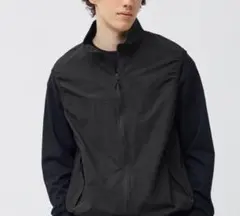 [完売品]GU ナイロンジップアップベスト M