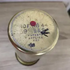 米軍放出品　火薬ケース？　ライカン？　筒型のケース