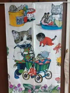 のれん、タペストリー、間仕切り、目隠し、ヒグチユウコ、おまけ付き