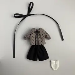 ブライスアウトフィット　リボン付き　ドット柄ブラウス　ショートパンツ　セットのサムネイル