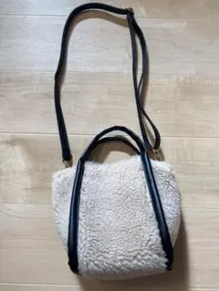 ボア ショルダーバッグ