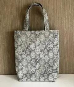 【ハンドメイド】グレー系六角形模様リメイク着物トートバッグ/A4サイズ収納可