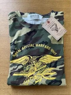 迷彩 長袖カットソー