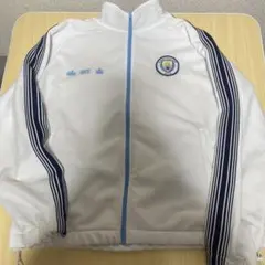 トラックジャケット　マンc