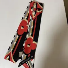 週末セール！LOUIS VUITTON シルクスカーフ