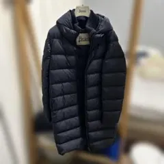 HERNO ダウンコート　44サイズのサムネイル