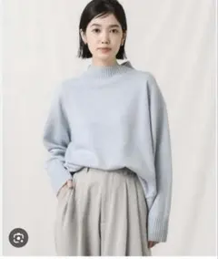 Greedy Brilliant ハイネックニットライトブルー