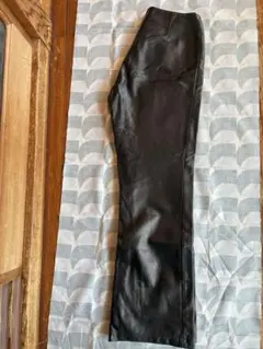 レディース　羊皮レザーパンツ　黒 サイズS