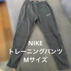 トレーニングパンツ ウェア