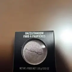 MAC ダズルシャドウ 単色アイシャドウ