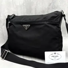 プラダ　カメラバッグ　三角ロゴ　テーストナイロン　ポコノ　レザー　ブラック