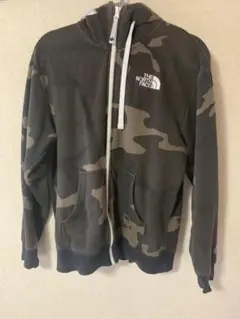 THE NORTH FACE 迷彩柄パーカー Mサイズ