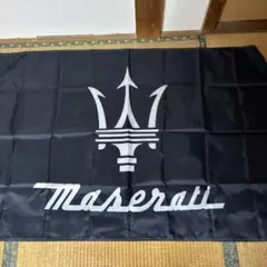 Maserati マセラティ フラッグ 旗のサムネイル