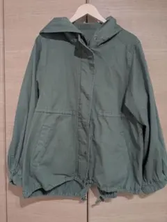 グリーン フード付き マウンテンパーカー