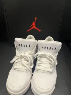 NIKEJordan キッズスニーカー ホワイト US 4Y