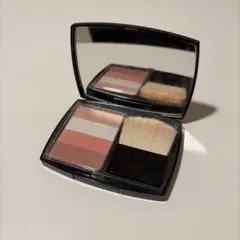 ほぼ未使用 CHANEL パウダーチーク ピンク系
