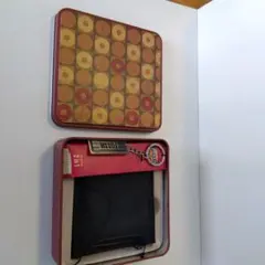 FOSSILパスケースとキーホルダー付き男性二つ折り財布