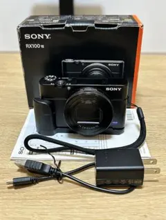 美品】Fujifilm X100Ⅵ ブラック 多言語モデル（おまけつき） - メルカリ