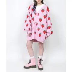 美品 プニュズ いちご ピンク ロング ニット カーディガン 渡辺直美 人気のサムネイル