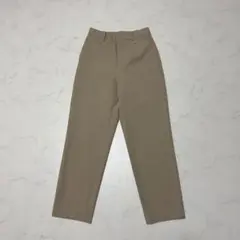 スマートアンクルパンツ ユニクロ ベージュ