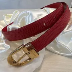 ✨美品✨️ルイヴィトン ベルト エピ　サンチュール・クラシック　レッド　レディースのサムネイル