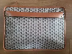 【未使用品】フェリージ クラッチバッグ　希少カラー：フェリージモノグラム