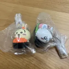 ちいかわ寿司 フィギュアキーホルダー　うさぎ　モモンガ　いくら　ネギトロ