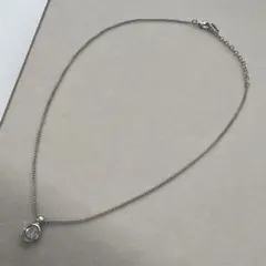 ディオール　ペンダントネックレス　Dior シルバーカラー