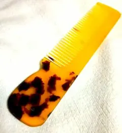 鼈甲コーム　理容師用 Amazon.co.jp: 本鼈甲 18目引分 理容櫛 理容コームb : ビューティー