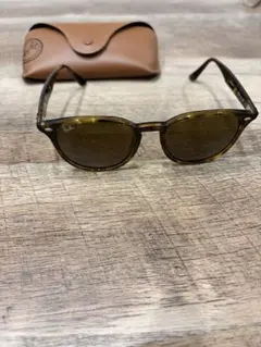 Ray-Ban RB4258F 731/E8 サングラス 人気芸能人着用 - メルカリ