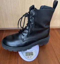 即発送 軽量ブーツ GU ブラック レースアップ ブーツ ボリュームソール 黒